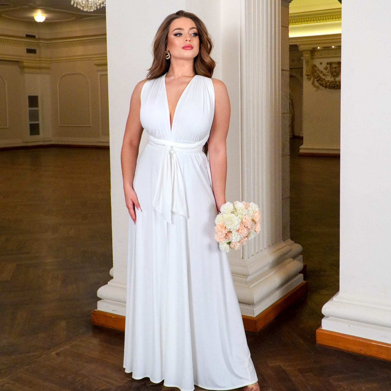 Suknia satynowa szampańska bridalstole